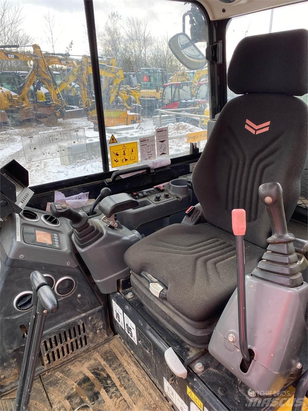 Yanmar SV60 Мини-экскаваторы