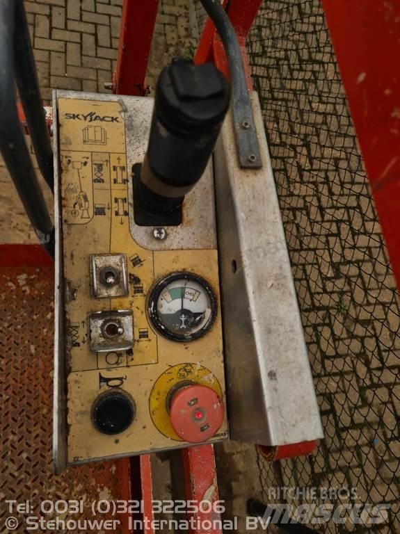 SkyJack SJ4632 Ножничные подъемники