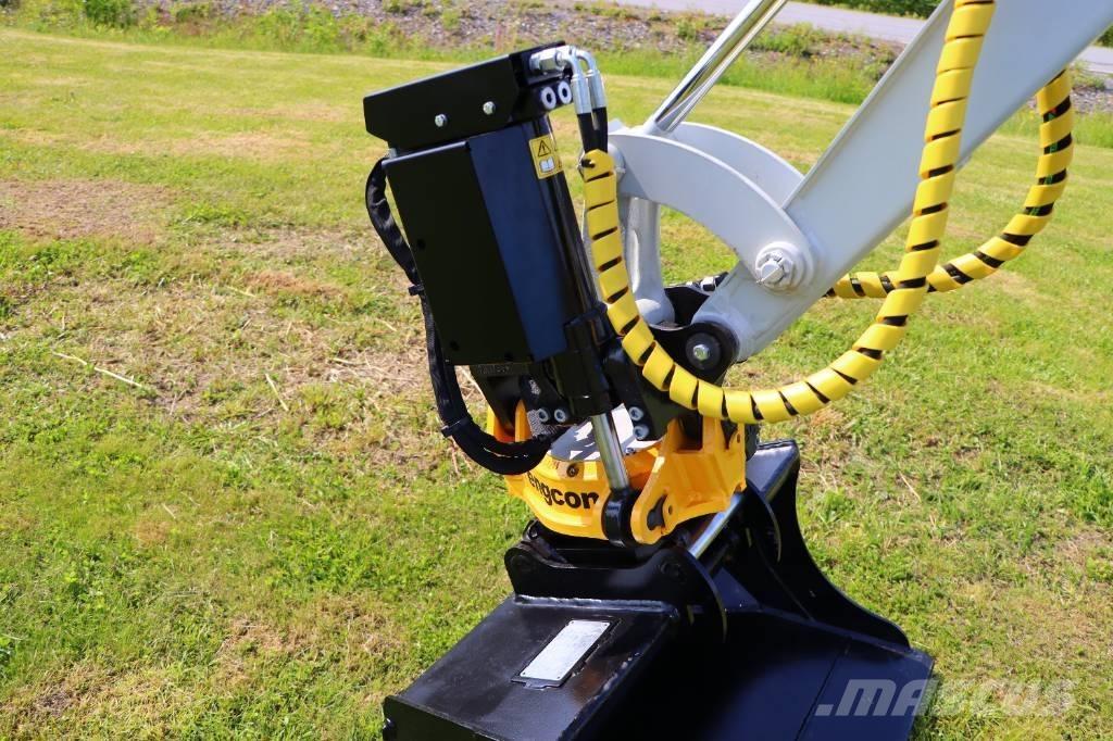 Takeuchi TB216 Мини-экскаваторы