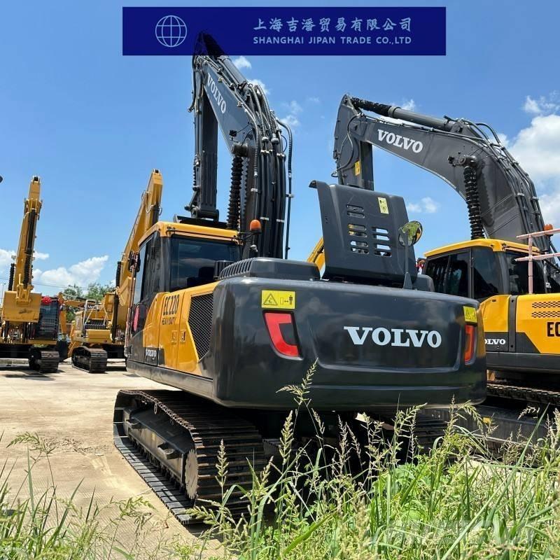 Volvo EC 220 Гусеничные экскаваторы