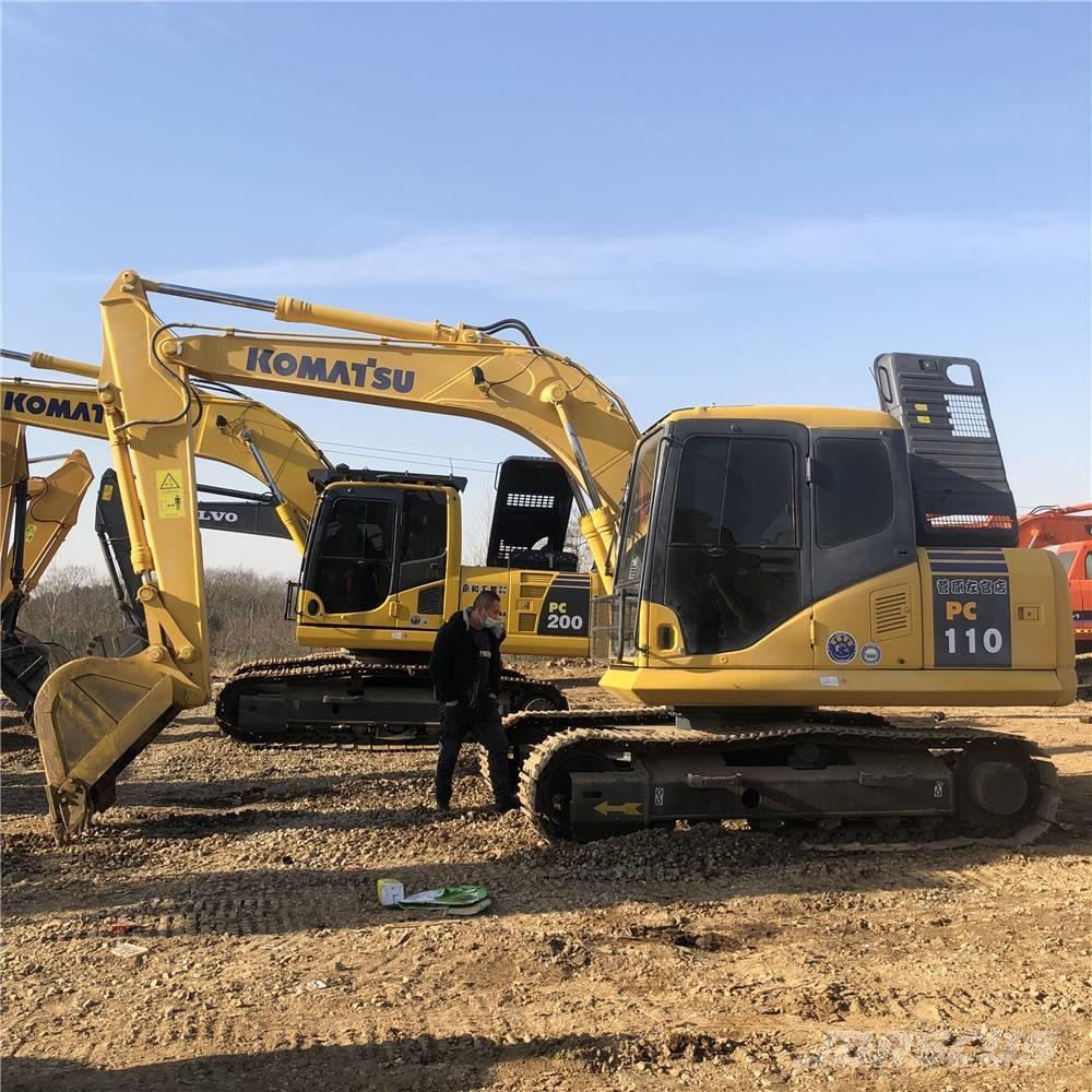 Komatsu PC110-7 Малые экскаваторы 7т-12т