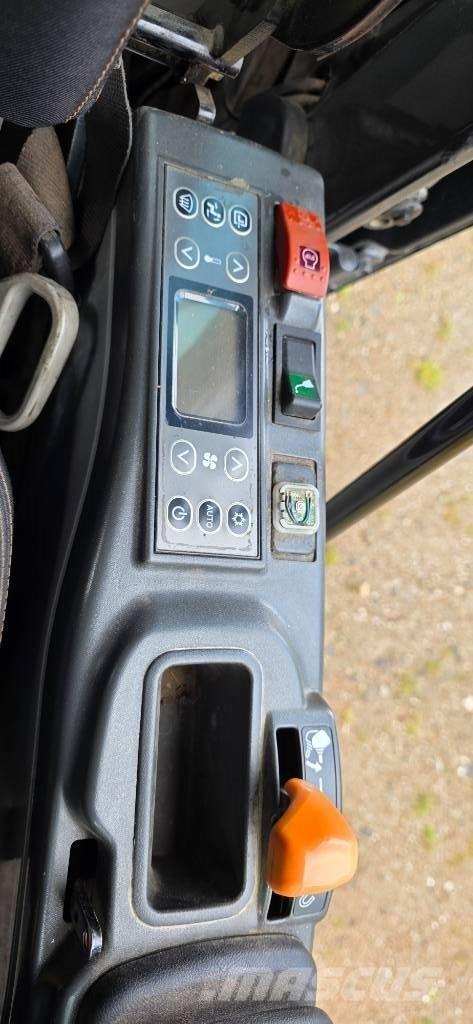 CASE CX180D Гусеничные экскаваторы