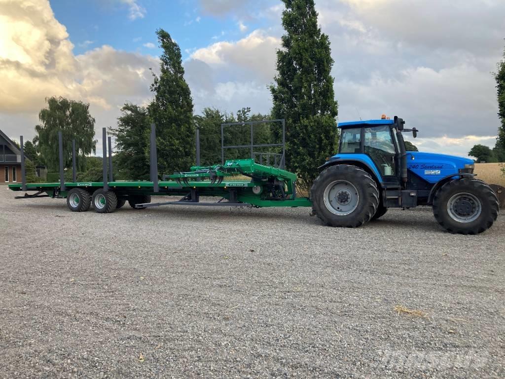  BALE STACKER GST Прицепы для тюков и рулонов