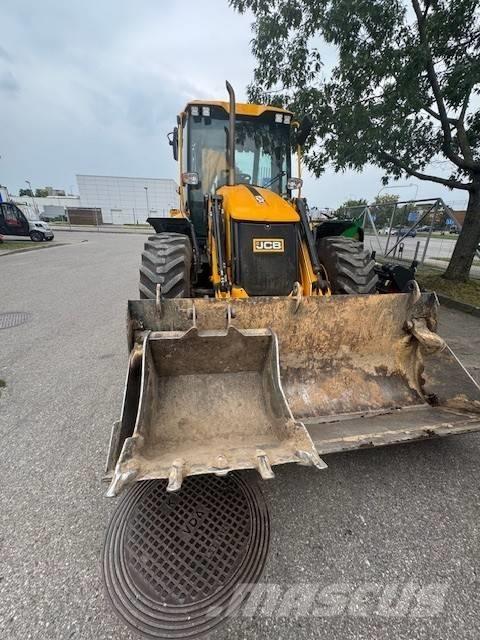 JCB 4CX PRO AEC Экскаваторы-погрузчики