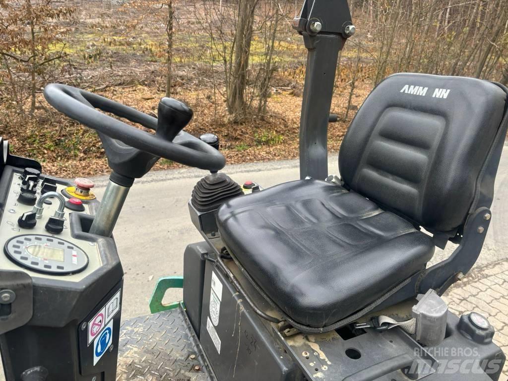 Ammann ARX 23 Катки тротуарные