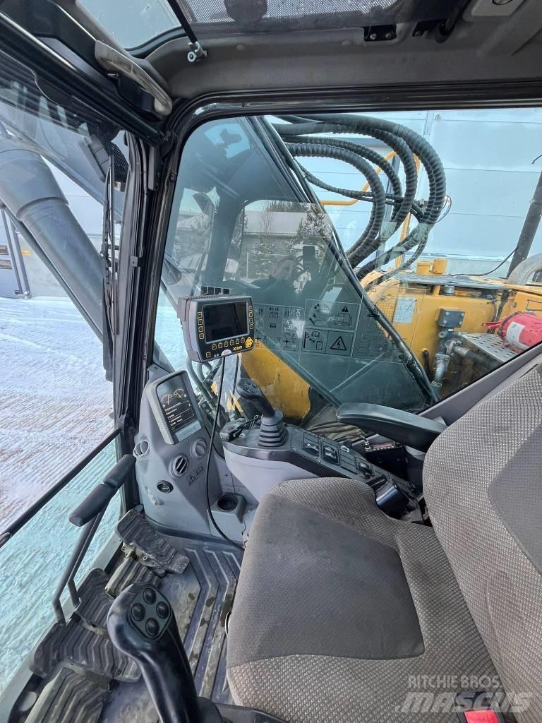 Volvo ECR 305 C L Гусеничные экскаваторы