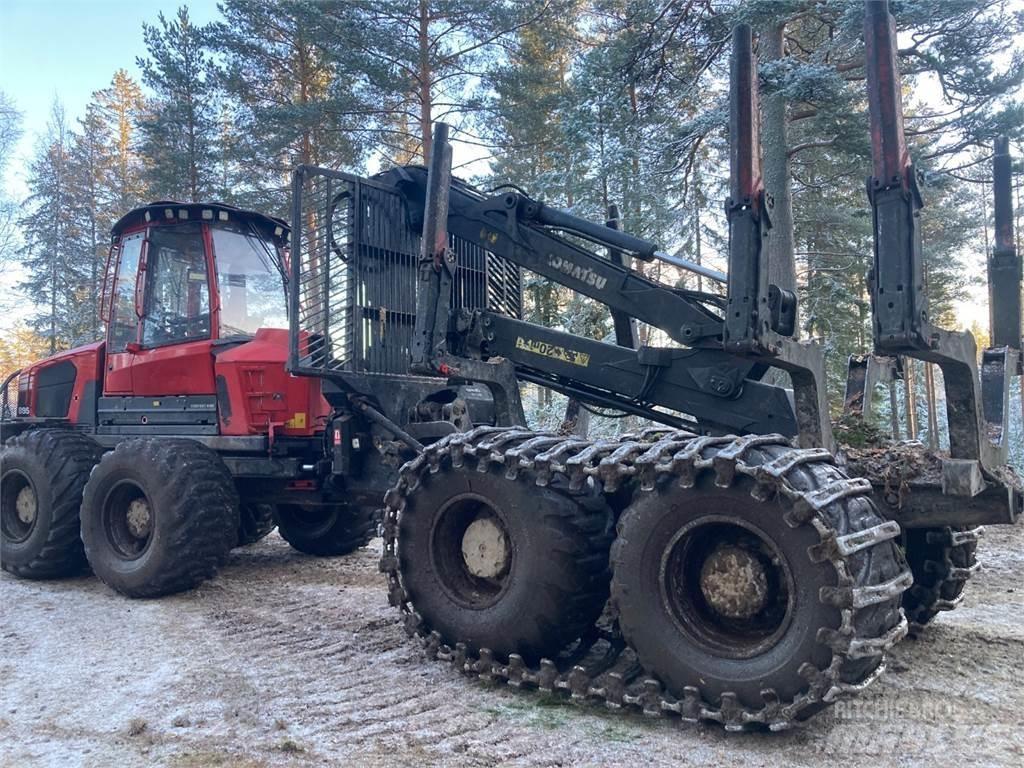 Komatsu 895 Форвардеры