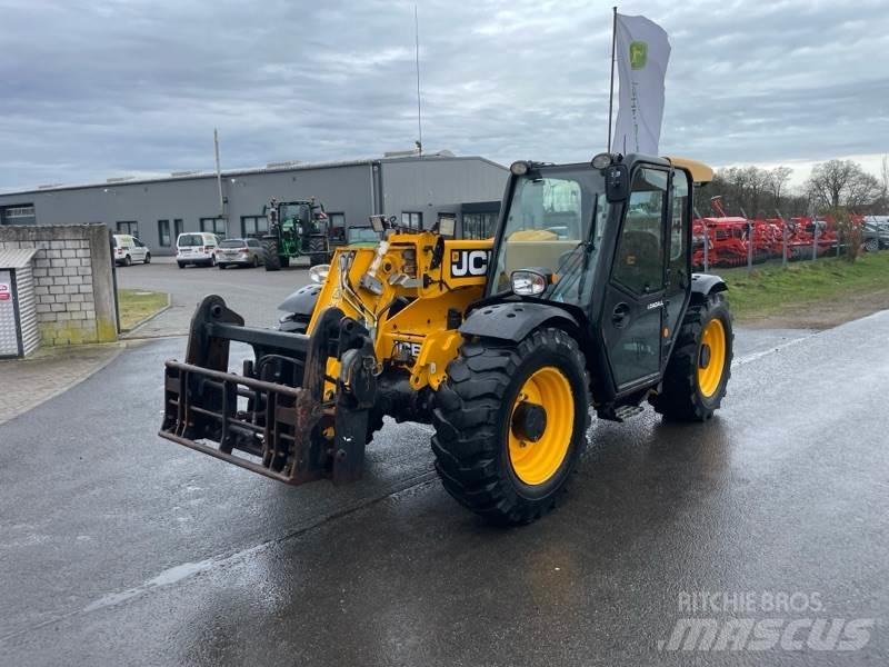 JCB 527-58 Agri Телескопические погрузчики
