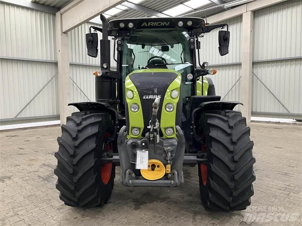 CLAAS Arion 550 Трактора