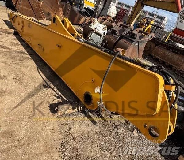 Liebherr R936 3.90m Боны и ковши