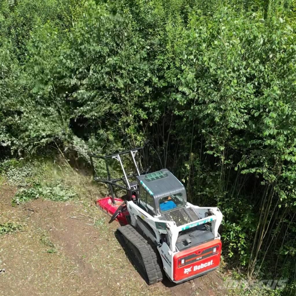 Bobcat T 770 Гусеничные фронтальные погрузчики
