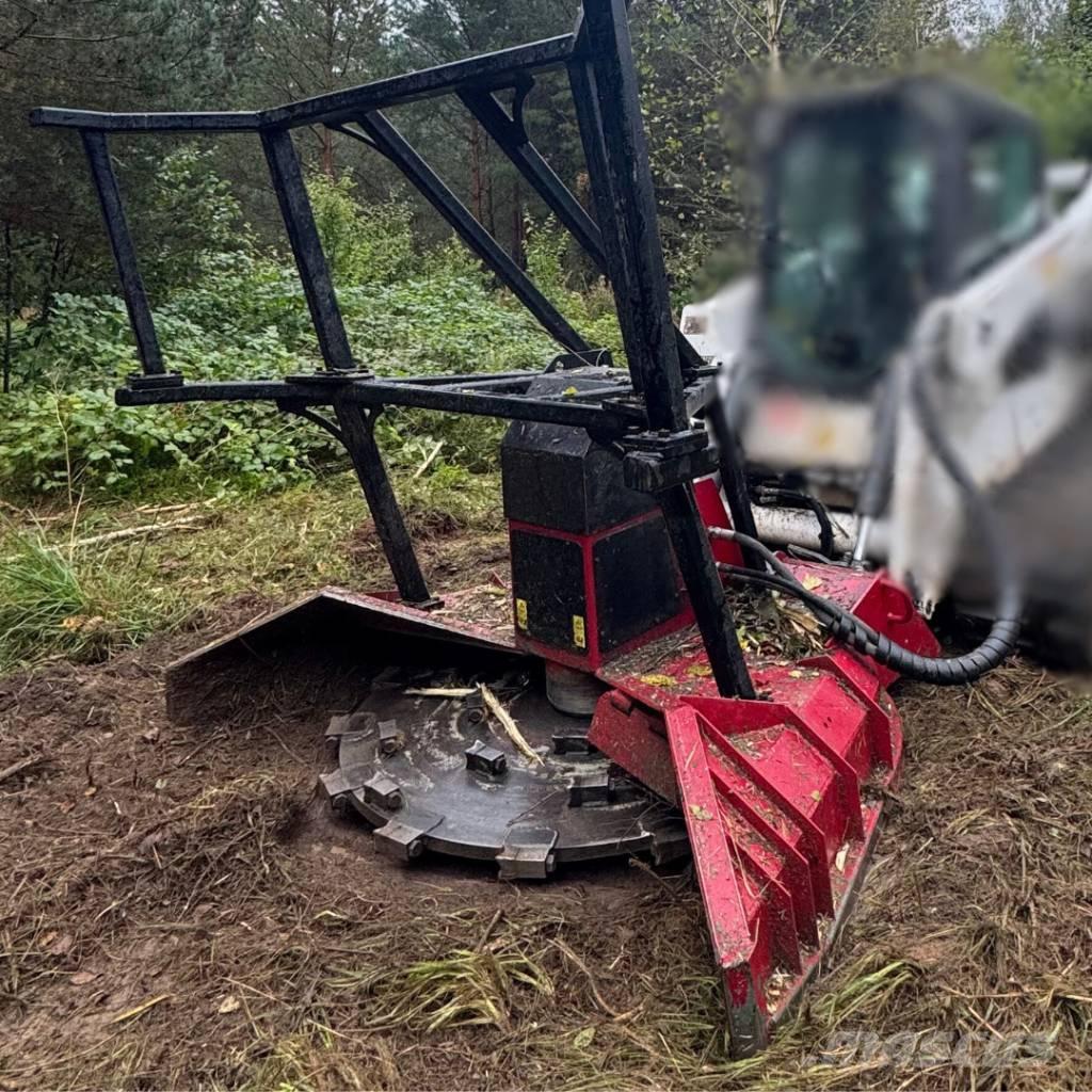 Bobcat T 770 Гусеничные фронтальные погрузчики