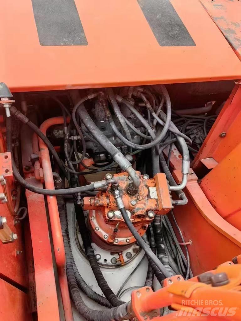 Doosan 225-7 Гусеничные экскаваторы