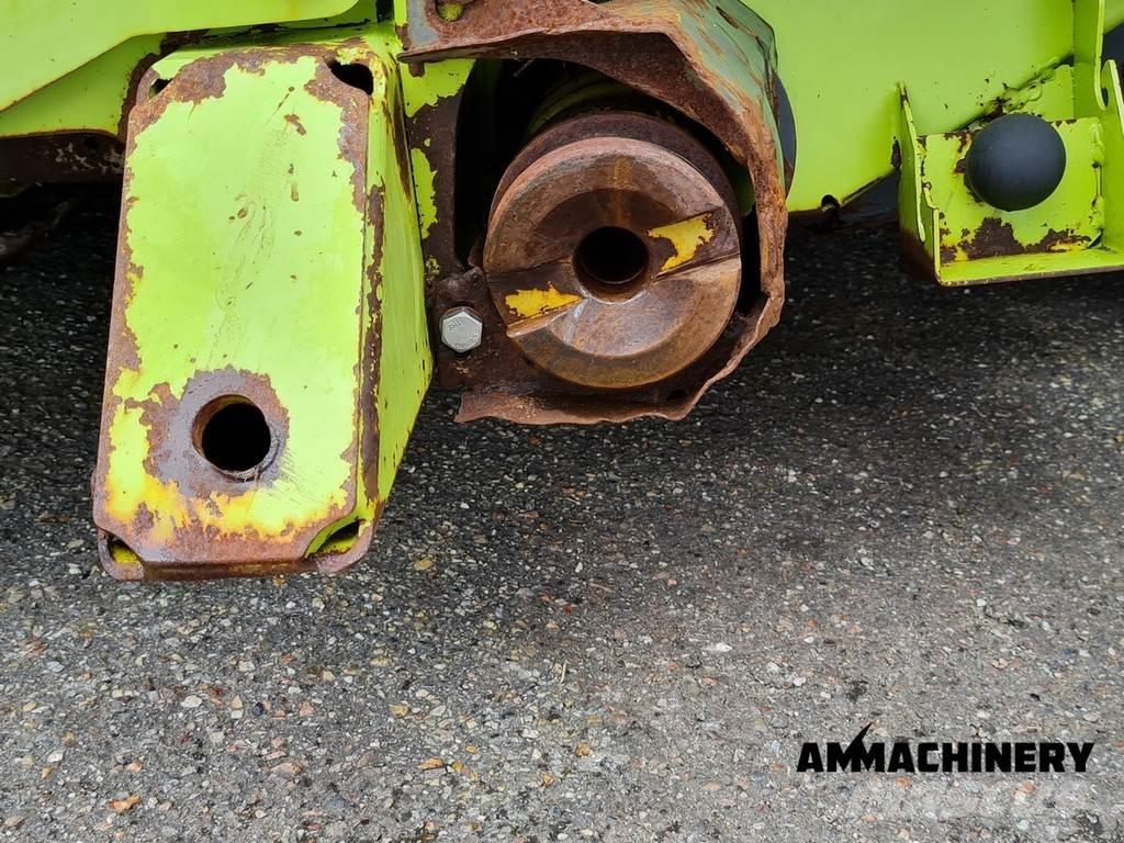 CLAAS Jaguar 940 Самоходные кормоуборочные комбайны