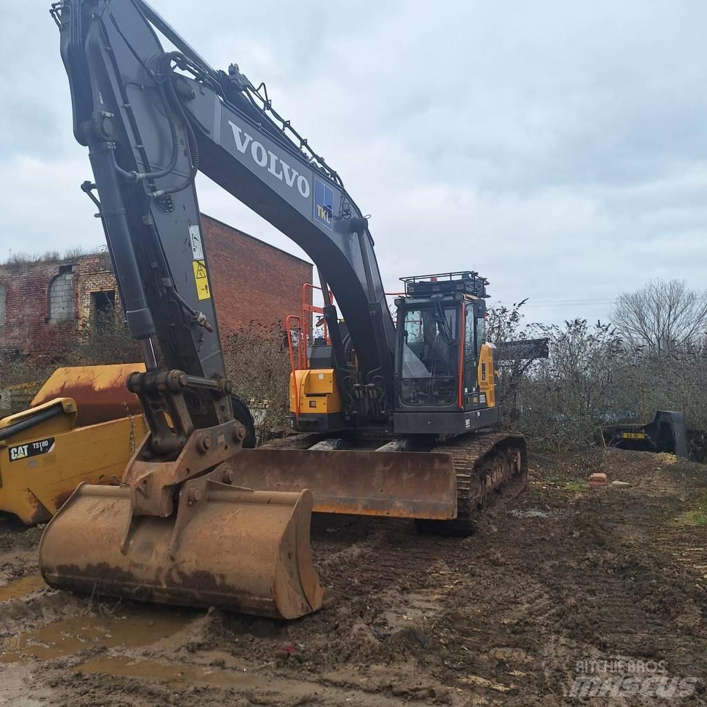 Volvo ECR 355 E Гусеничные экскаваторы