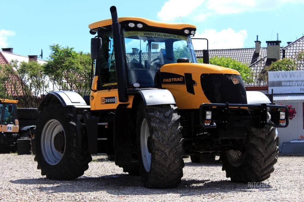 JCB Fastrac 3220-65 Трактора