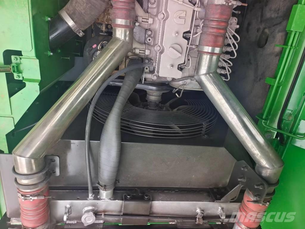 Hyundai 305 LC-9T Гусеничные экскаваторы