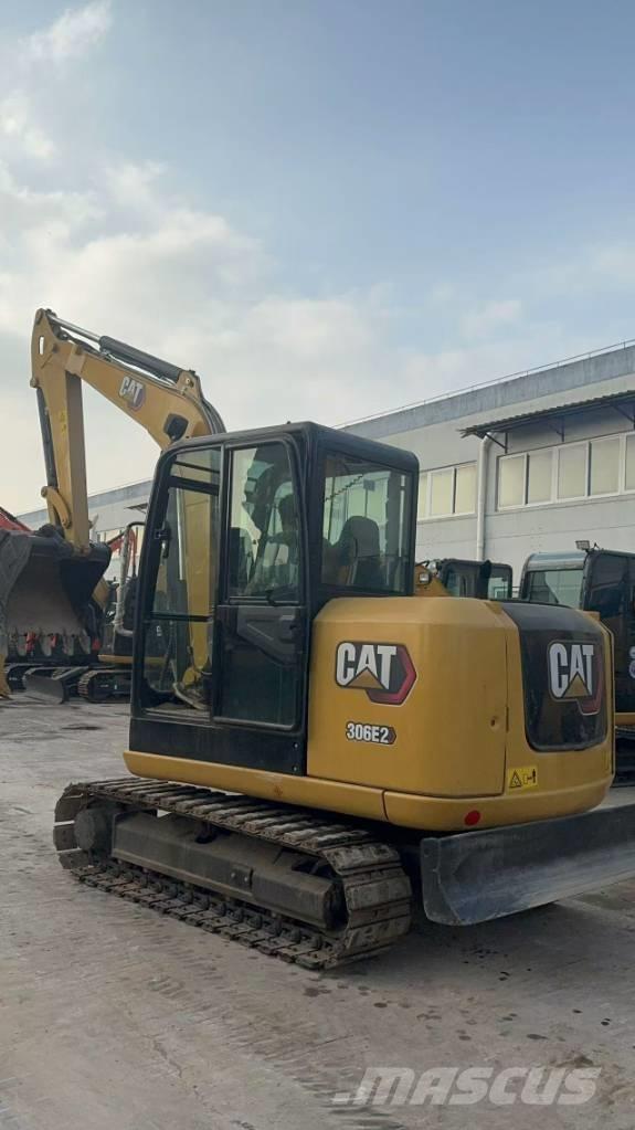 CAT 306e2 Мини-экскаваторы