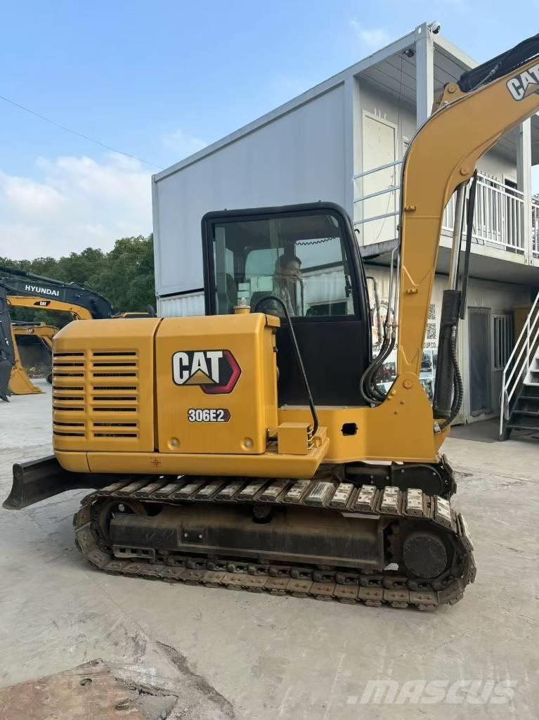 CAT 306e2 Мини-экскаваторы