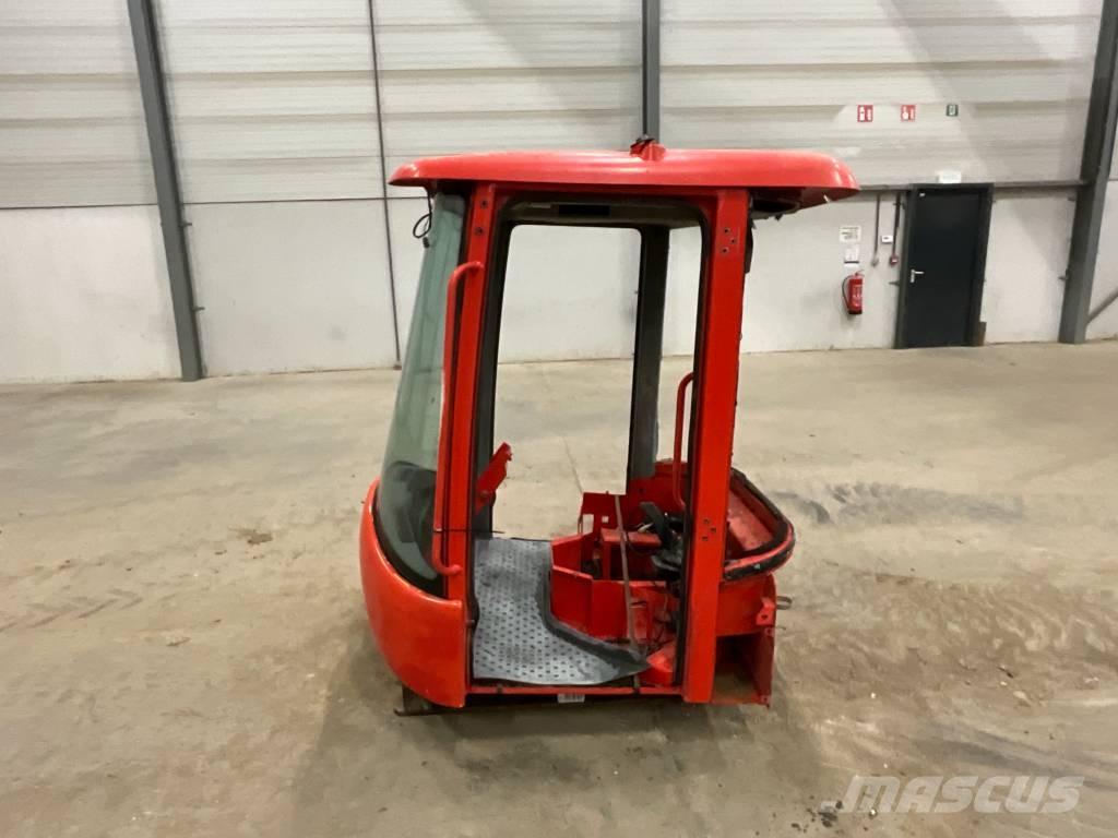 Volvo L 30 B Кабины и интерьер