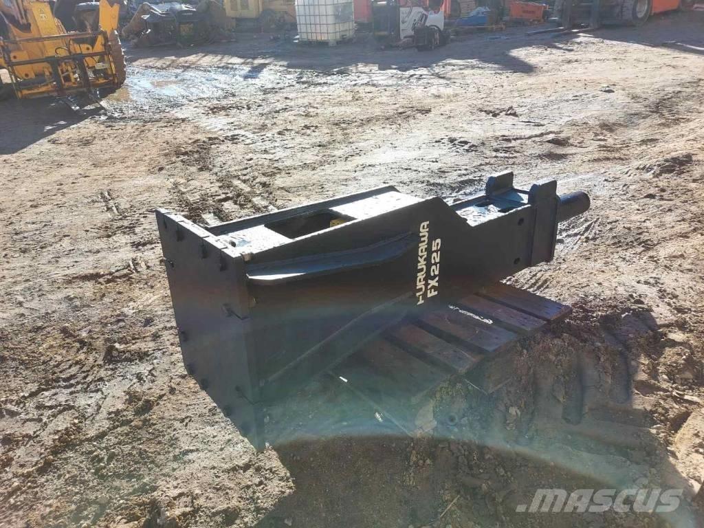 Hammer FX 225 Гидромолоты