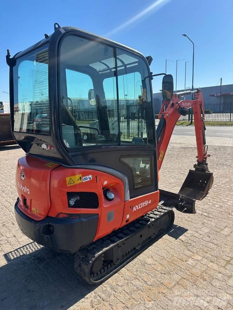 Kubota KX 019-4 Мини-экскаваторы