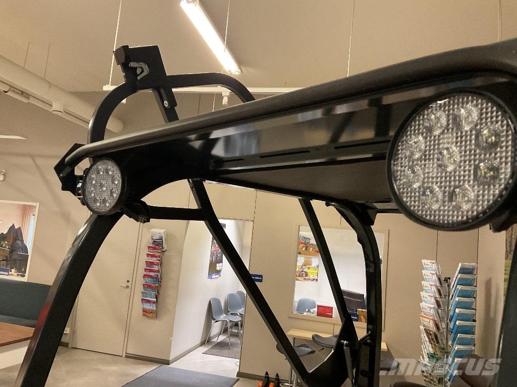 Schäffer 1622 FE Многофункциональные сельскохозяйственные погрузчики