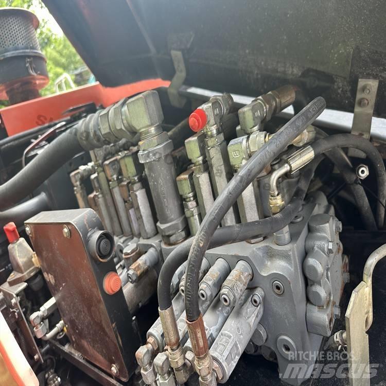 Kubota 183-3 Гусеничные экскаваторы