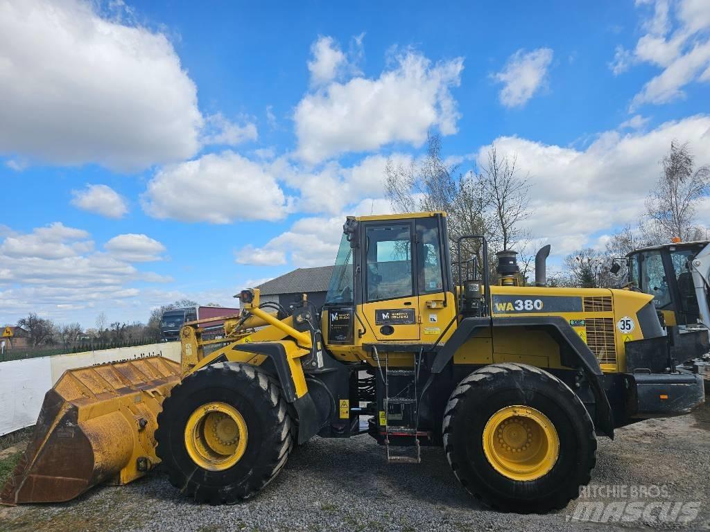 Komatsu WA 380-6 Фронтальные погрузчики