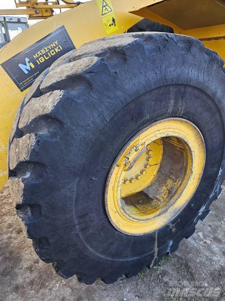 Komatsu WA 380-6 Фронтальные погрузчики