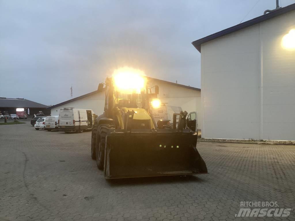 New Holland B 115 C Экскаваторы-погрузчики
