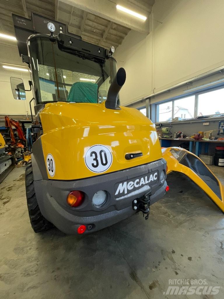 Mecalac AX 1000 Фронтальные погрузчики