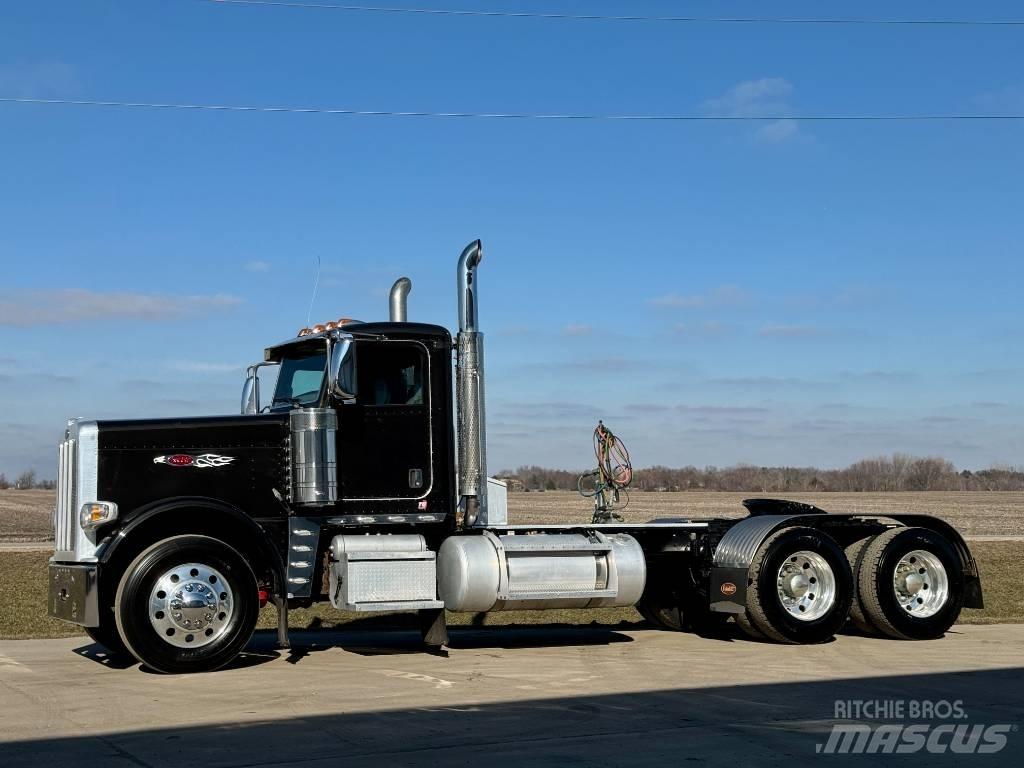 Peterbilt 389 Седельные тягачи