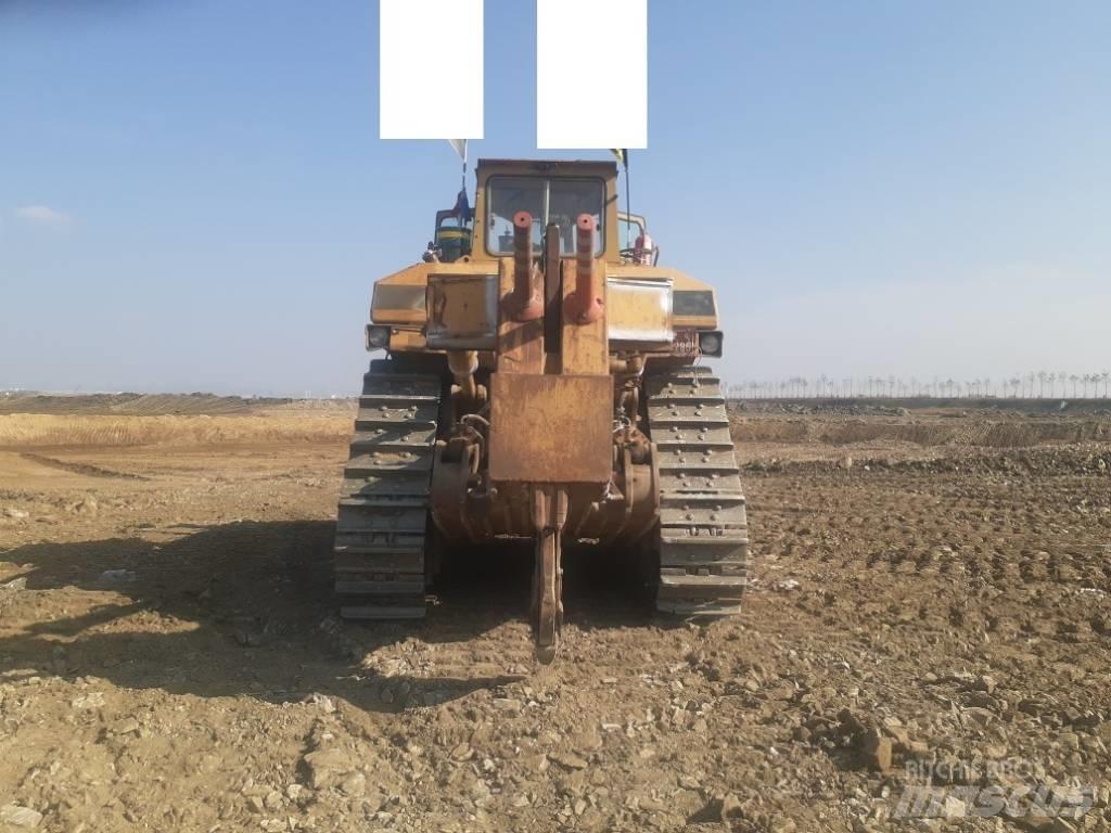 CAT D 9 N Гусеничные бульдозеры