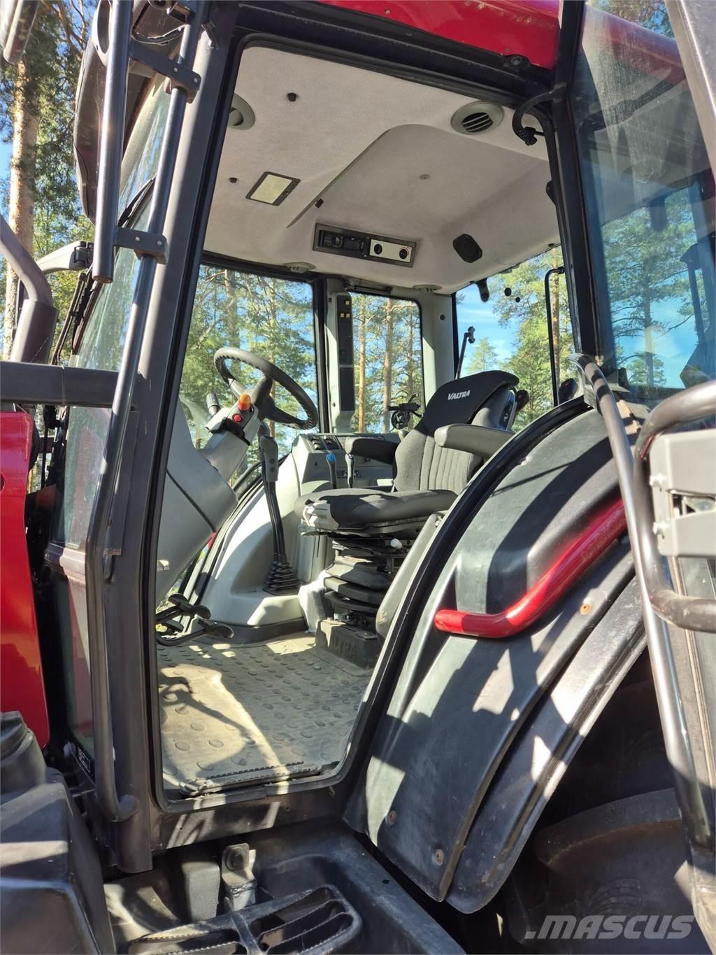 Valtra N91 Трактора