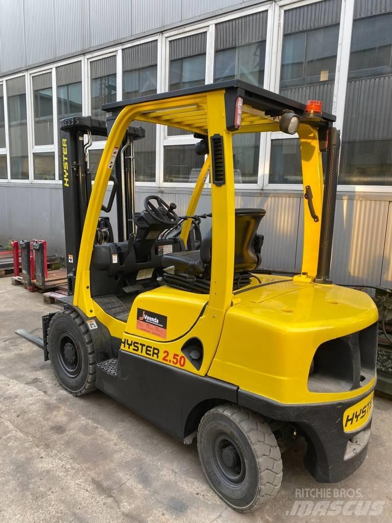 Hyster H2.50FT Дизельные погрузчики