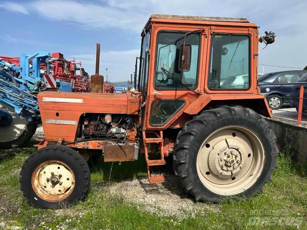 Belarus MTZ 560 Трактора