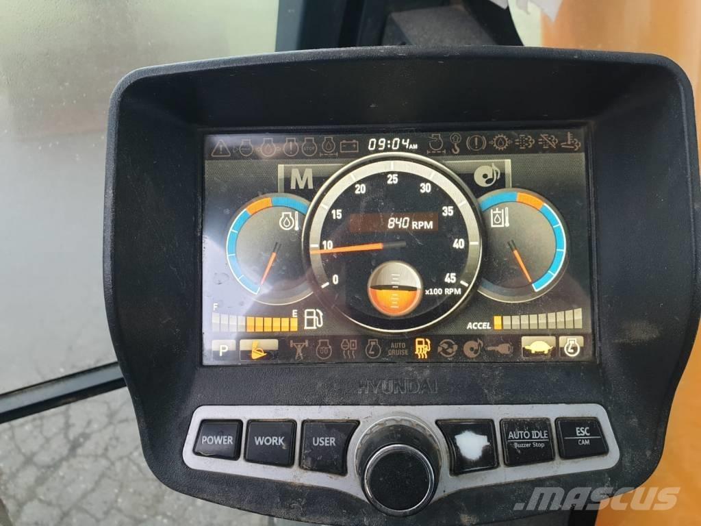 Hyundai R 220 LC-9A Гусеничные экскаваторы