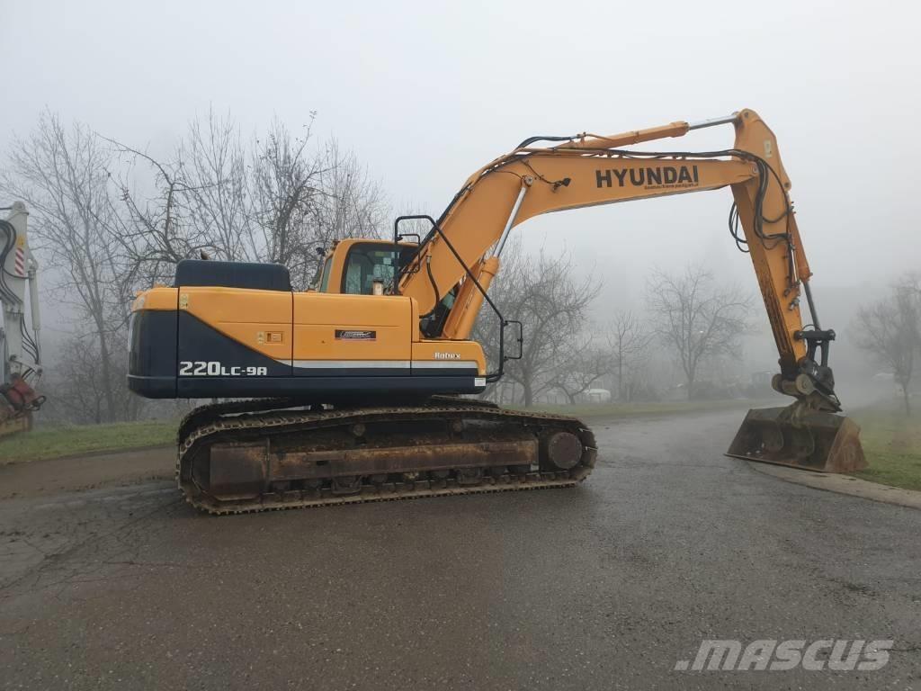 Hyundai R 220 LC-9A Гусеничные экскаваторы