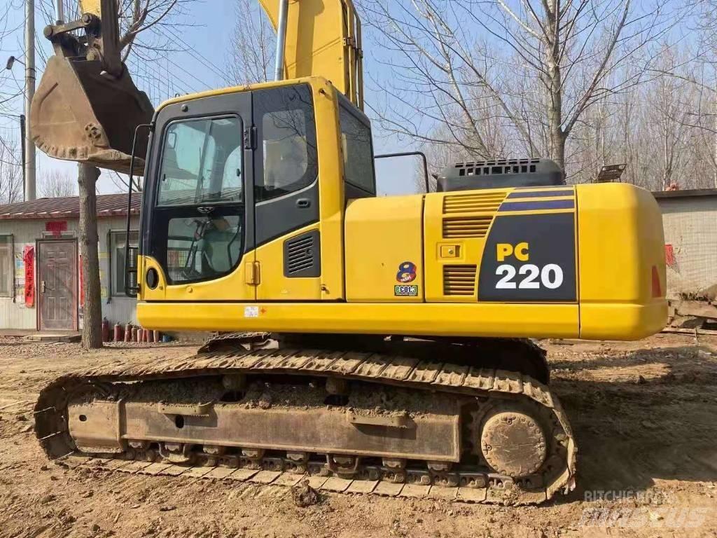 Komatsu pc220-8 Гусеничные экскаваторы