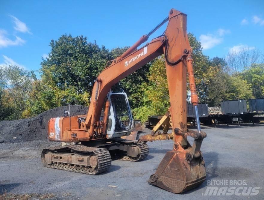 Hitachi EX120-2 Гусеничные экскаваторы