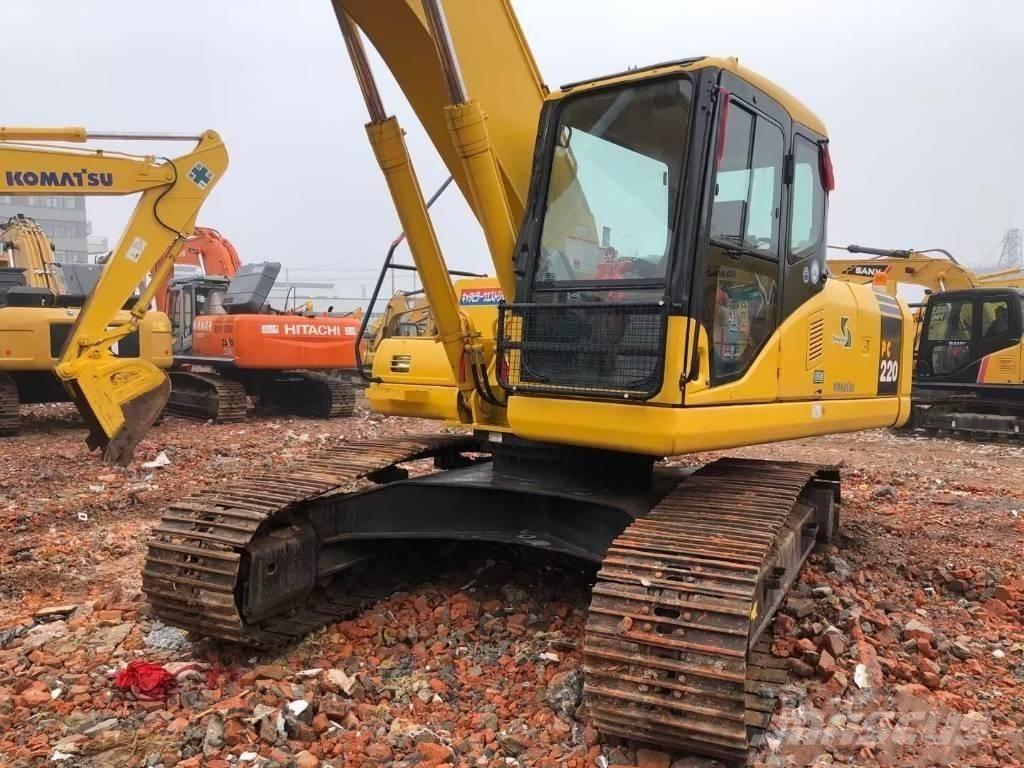 Komatsu pc220-7 Гусеничные экскаваторы