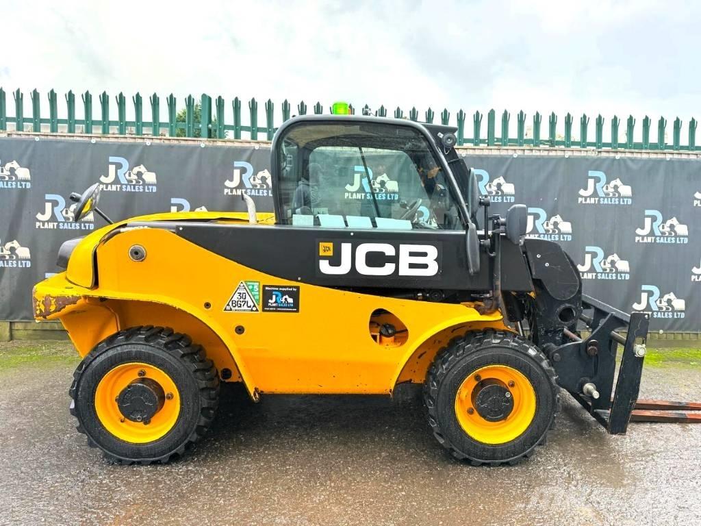 JCB 520-40 Телескопические погрузчики