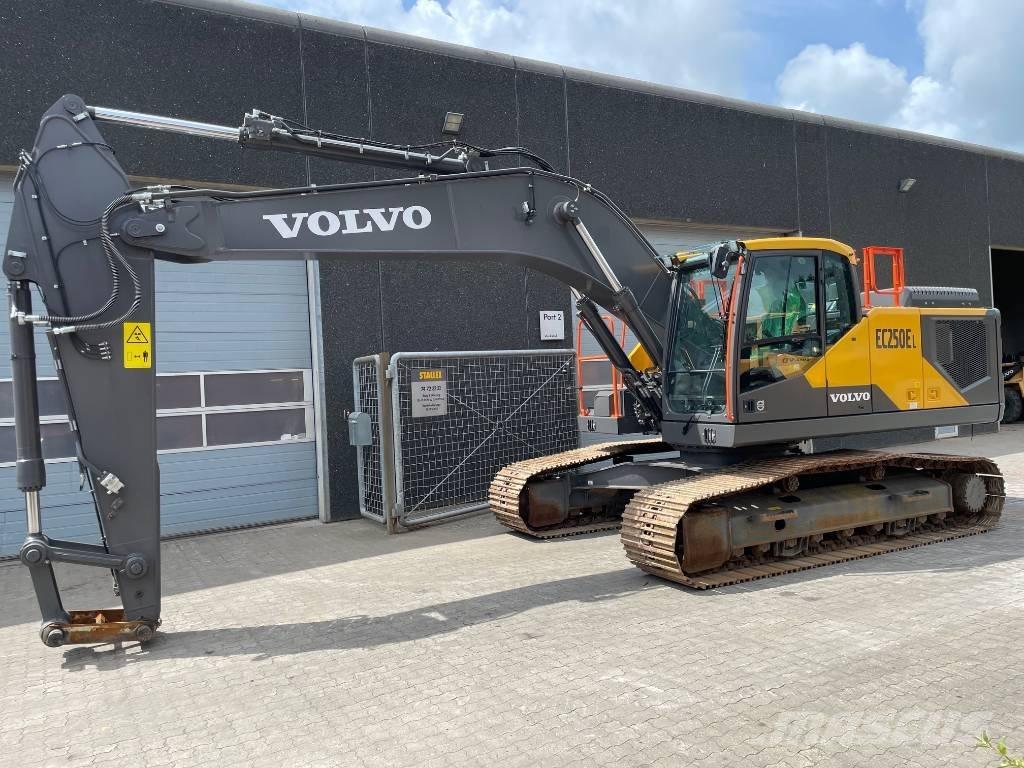 Volvo EC250E Гусеничные экскаваторы