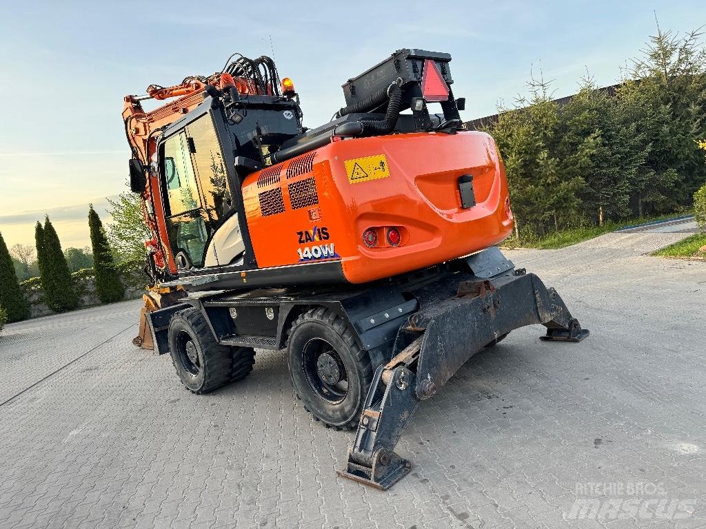 Hitachi ZX 140 W-6 Колёсные экскаваторы