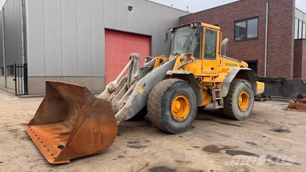 Volvo L 120 E Фронтальные погрузчики
