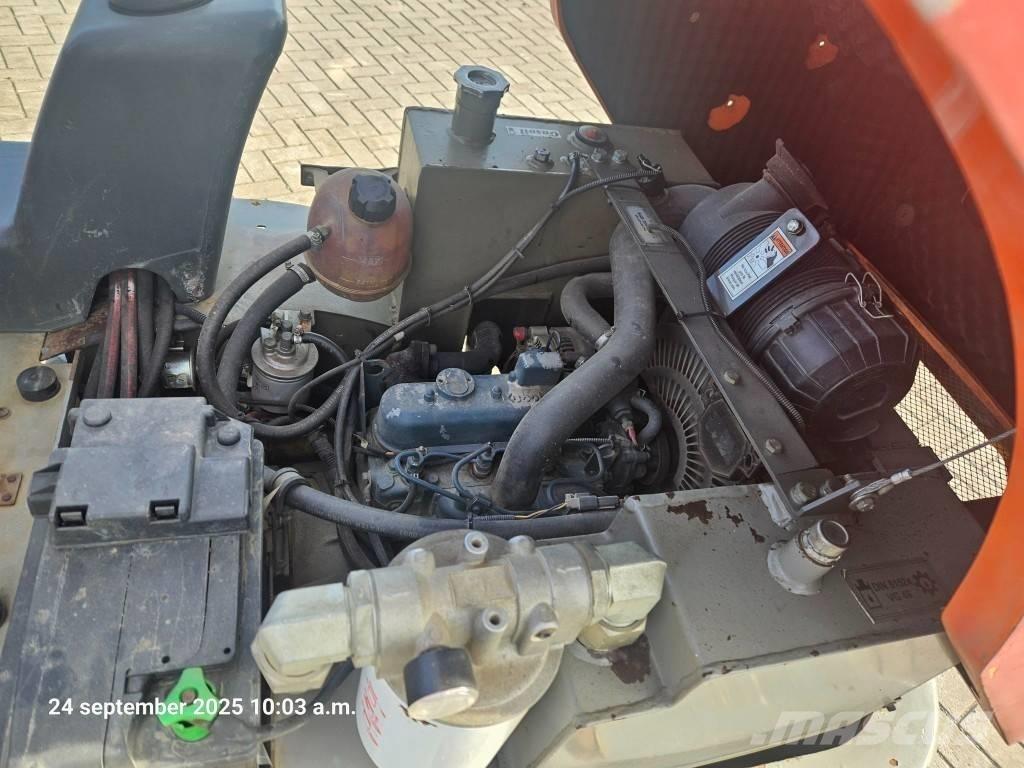 Ausa D 120 AH G Мини-самосвалы