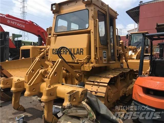 CAT D6D Гусеничные бульдозеры