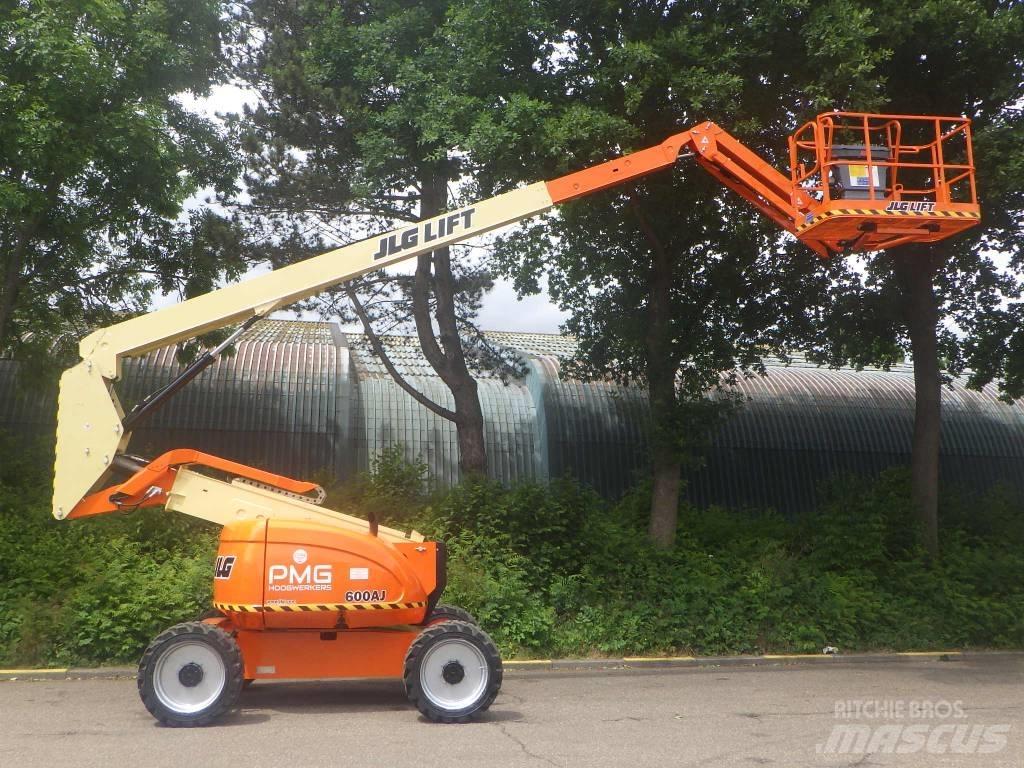 JLG 600AJ Коленчатые подъемники
