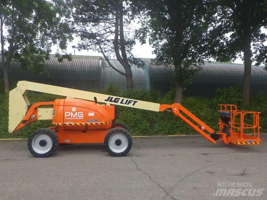 JLG 600AJ Коленчатые подъемники